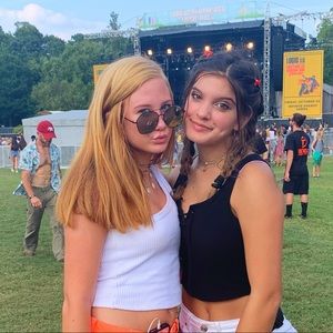 Meet your Posher, Layla